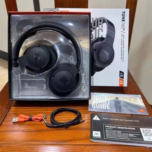 JBL Tune 760NC